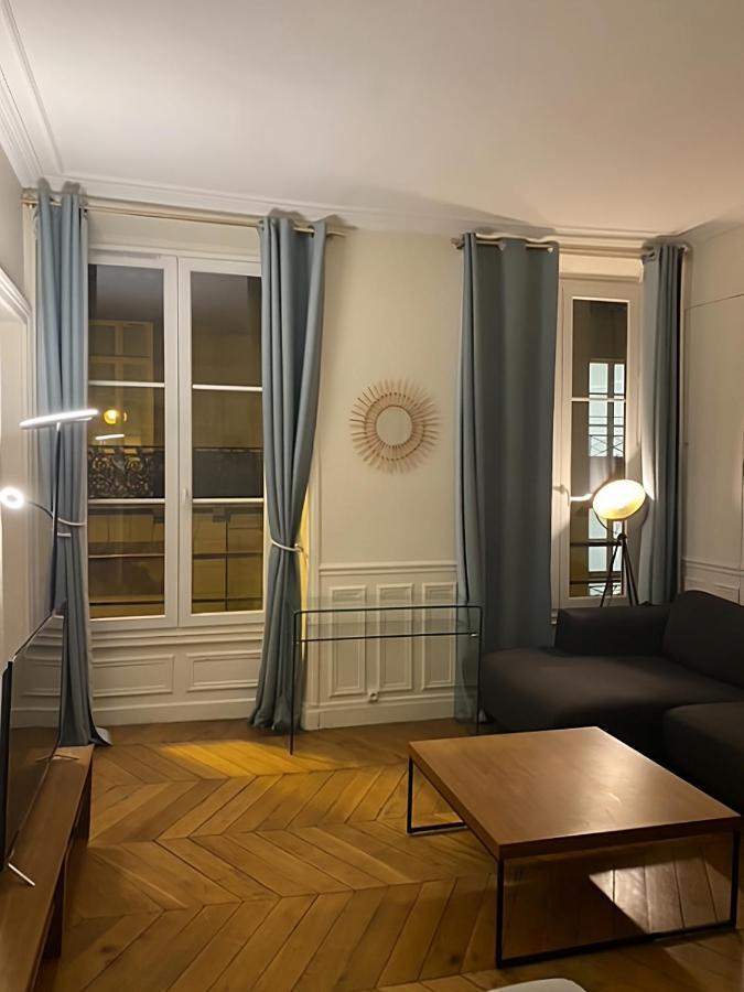 Spacious Apartment Next To Place Vendome Париж Екстер'єр фото